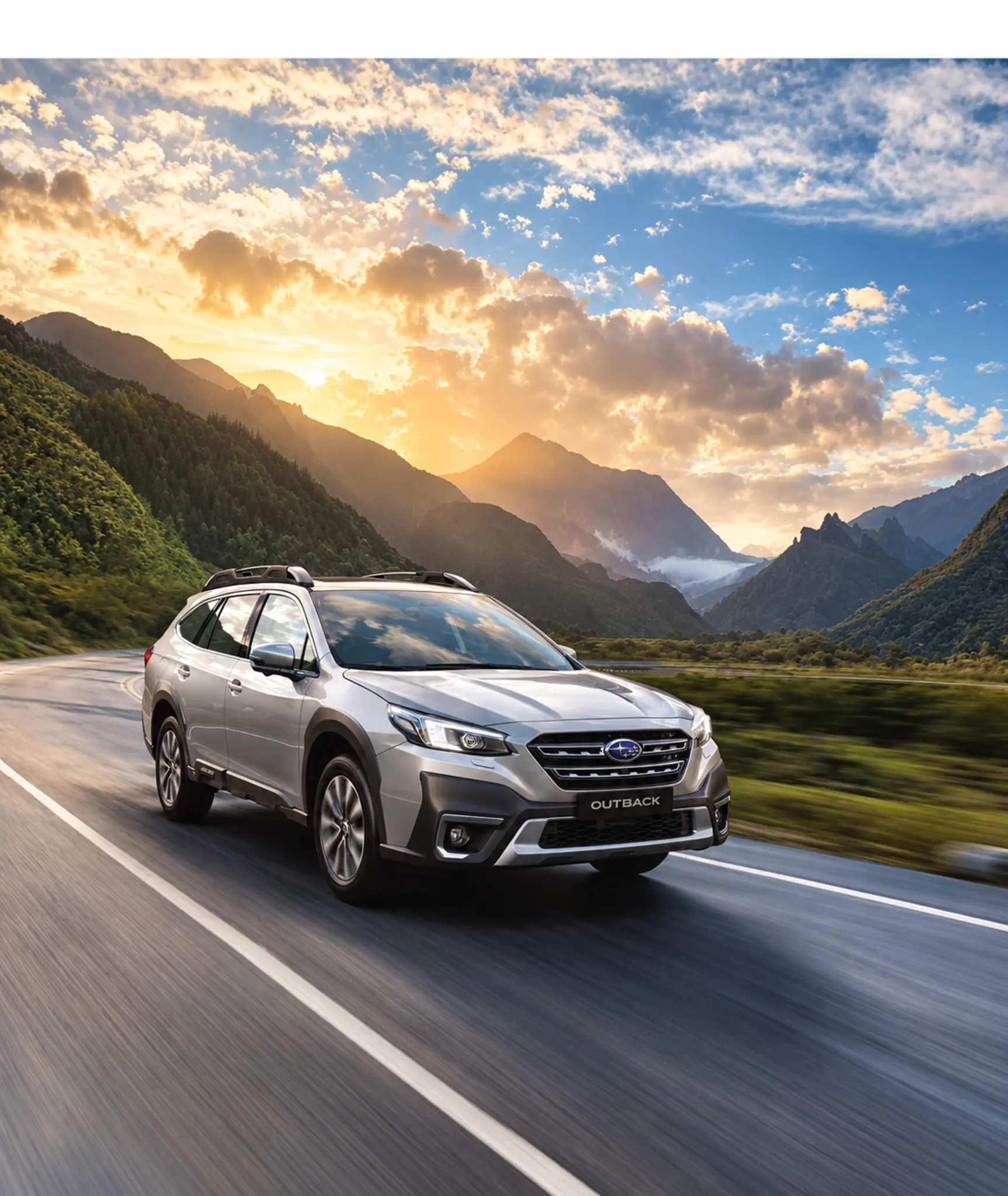 Subaru Outback · cung đường núi